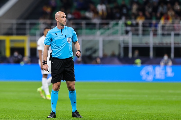 开云体育官网-英超第22轮裁判安排：安东尼·泰勒执法曼市德比焦点战