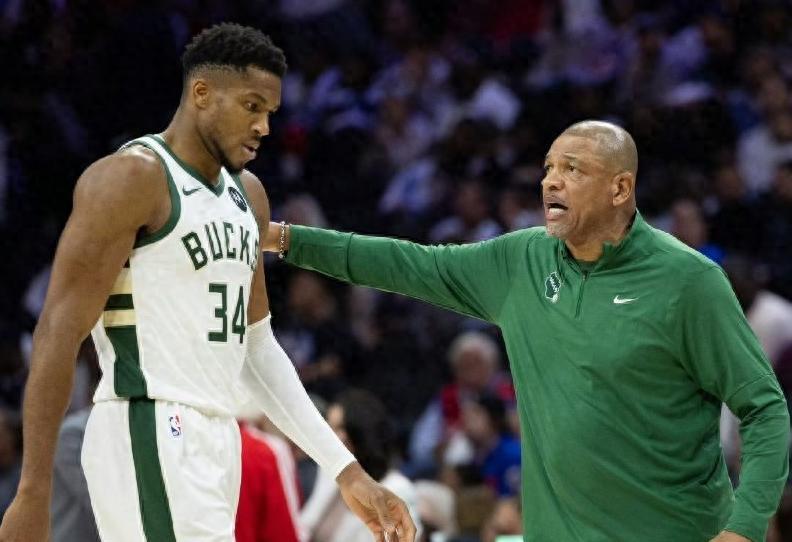 开云官网-落后41分！落后39分！老里甩锅，字母哥自己选择的路跪着也要走完