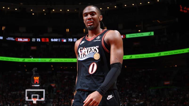 名利双收，Shams：新科全明星首发马克西将推出首款新百伦签名鞋